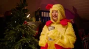 Theo findet merkwürdige Dinge im Fundraum des Campingplatzes. Theo findet merkwürdige Dinge im Fundraum des Campingplatzes.