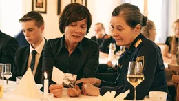 Johannas Mutter (Dagmar Kutzenberger), Grete &Ouml;ller (Maria Hofst&auml;tter, r.)