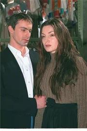 Gedeon Burkhard (Alexander Brandtner), Marion Mitterhammer (Marion &bdquo;Sisi&ldquo; Gruber).