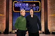 Treten bei "Wer weiß denn sowas?" gegeneinander an: Die Komikerin und Schauspielerin Cordula Stratmann (l.) und der Komiker und Kabarettist Torsten Sträter (r.). Treten bei "Wer weiß denn sowas?" gegeneinander an: Die Komikerin und Schauspielerin Cordula Stratmann (l.) und der Komiker und Kabarettist Torsten Sträter (r.).