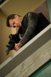 Antonio Dawson (Jon Seda) Antonio Dawson (Jon Seda)