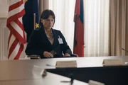 Leiterin eines delikaten Treffens: Veerle Baetens als Alexandra Weiss