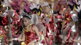 F&uuml;nf Tage lang tanzen, feiern, tr&auml;umen &ndash; und alle Sorgen vergessen. Der Karneval ist eine Art Medizin f&uuml;r die Menschen auf den Kapverden.
