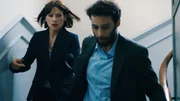 The Deal Staffel 1 Folge 6 Riskanter Rettungsversuch: Veerle Baetens als Alexandra Weiss, Arash Marandi als Payam Sanjabi