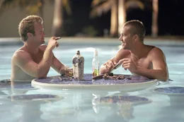 L-R: Bryce (Scott Caan), Jared (Paul Walker)