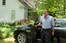 Joe Merriwether (Jeffrey Dean Morgan)