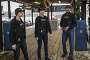 (v.l.n.r.) Special Agent Tammy Gregorio (Vanessa Ferlito); Special Agent Hannah Khoury (Necar Zadegan); Special Agent Quentin Carter (Charles Michael Davis)