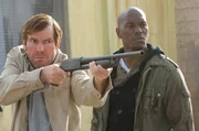 Wissen noch nicht, dass Erzengel Michael auf ihrer Seite steht: Bob (Dennis Quaid, l.) und Tyrese (Kyle Williams, r.) ...