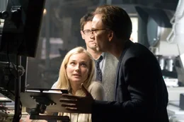 M&uuml;ssen einen schon lange Verstorbenen von einem schrecklichen Verdacht reinwaschen: (v.l.n.r.) Riley (Justin Bartha), Abigail (Diane Kruger) und Benjamin Franklin Gates (Nicolas Cage) ...