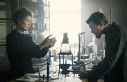 Rosamund Pike (Marie Curie), Sam Riley (Pierre Curie)
