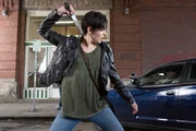 Eine junge Frau, namens Theresa Rubel (Jacqueline Toboni), denkt sie sieht Monster und wehrt sich gegen dessen Angriffe - mit tödlichen Folgen... Eine junge Frau, namens Theresa Rubel (Jacqueline Toboni), denkt sie sieht Monster und wehrt sich gegen dessen Angriffe - mit tödlichen Folgen...