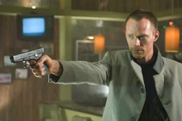 Michael (Paul Bettany)
