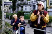 Als Uli Fichte (Dieter Landuris, r.) einen scheinbar simplen Auftrag übernimmt, gerät er mitten in ein infames Netz aus Lug und Betrug ... Als Uli Fichte (Dieter Landuris, r.) einen scheinbar simplen Auftrag übernimmt, gerät er mitten in ein infames Netz aus Lug und Betrug ...
