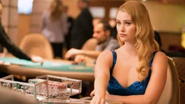 Abby (Virginia Gardner) hat eine dunkle Vergangenheit..