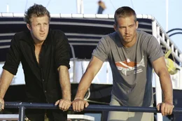 L-R: Bryce (Scott Caan), Jared (Paul Walker)