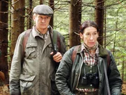Georges Kern (B&uuml;rgermeister), Adele Neuhauser (Julie).