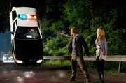 Auf der Flucht vor den skrupellosen Mogadorianern geraten John (Alex Pettyfer, l.) und Sarah (Dianna Agron, r.) auch noch mit der &ouml;rtlichen Polizei aneinander. Gut, dass der junge Au&szlig;erirdische &uuml;ber Superkr&auml;fte verf&uuml;gt ...