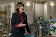 Schauspielerin Betty (Hedi Kriegeskotte) hat einen Texth&auml;nger.