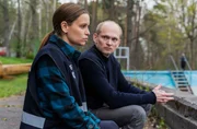 Annett Schuster (Kristin Suckow) hat den Verdacht, dass der Täter eine Verbindung zu Jan Kawigs (Bernhard Conrad) Vergangenheit haben könnte. Annett Schuster (Kristin Suckow) hat den Verdacht, dass der Täter eine Verbindung zu Jan Kawigs (Bernhard Conrad) Vergangenheit haben könnte.