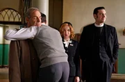 v.l.n.r.: Geordie Keating (Robson Green), Cathy Keating (Kacey Ainsworth) und Will Davenport (Tom Brittney). v.l.n.r.: Geordie Keating (Robson Green), Cathy Keating (Kacey Ainsworth) und Will Davenport (Tom Brittney).