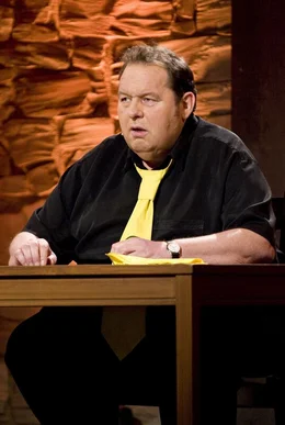 Augenzwinkernd, humorvoll und hintergr&uuml;ndig zeigt sich Ottfried Fischer in seinem Programm "Wo meine Sonne scheint" als Heimatexperte, der in die Abgr&uuml;nde von Gesellschaft und Politik eintaucht.