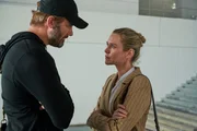 Gabriel (Clive Standen) versucht Claire (Marie-Jos&eacute;e Croze), f&uuml;r seine Zwecke einzuspannen. Aber soll sie ihm noch einmal Glauben schenken?