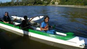 Te Kopae macht gerne Sport in seinem Waka Ama, ein etwa acht Meter langes Auslegerkanu. Te Kopae macht gerne Sport in seinem Waka Ama, ein etwa acht Meter langes Auslegerkanu.