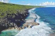 Die kleine Insel Niue im S&uuml;dpazifik liegt unmittelbar &ouml;stlich der Datumsgrenze gut 2.400 Kilometer nord&ouml;stlich von Neuseeland.