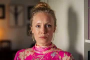 Sonja Hansen (Katharina Heyer)
