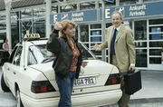 Senta Berger ist die Münchener Taxlerin "schnelle Gerdi" und Friedrich von Thun als ihr Ex. Senta Berger ist die Münchener Taxlerin "schnelle Gerdi" und Friedrich von Thun als ihr Ex.