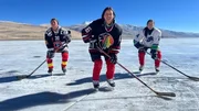 Eishockey im Himalaya - eine Spielerin in der Klimakrise 2 Eishockey im Himalaya - eine Spielerin in der Klimakrise 2