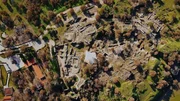 Der Fund der antiken Stadt Troja war der erste Hinweis, dass es reale Vorbilder für die Dichtung von Homer gibt. Der Fund der antiken Stadt Troja war der erste Hinweis, dass es reale Vorbilder für die Dichtung von Homer gibt.