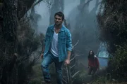 David (Shiloh Fernandez) und Olivia (Jessica Lucas) suchen verzweifelt im Wald nach Mia, die verschwunden ist.