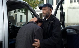 Bruno Haroche (Vincent Cassel, r.)