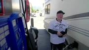 Kanada: Auf den ersten 1.500 Kilometern in ihrem Wohnmobil st&ouml;&szlig;t die Familie von Joey und Tanja Kelly auf Geldprobleme, einen leeren Tank und neugierige B&auml;ren in der Umgebung &ndash; keine idealen Bedingungen f&uuml;r eine fr&ouml;hliche Fahrt.