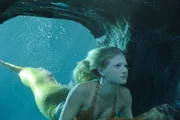 Rikki (Cariba Heine) m&ouml;chte Mako Island sch&uuml;tzen und das Meerjungfrauengeheimnis bewahren.