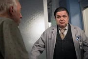CHICAGO MED -- "Withdrawal" -- Pictured: Oliver Platt as Dr. Daniel Charles