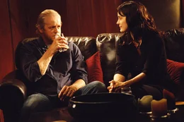 L-R: Mr. Turner (David Morse), Julie (Carrie-Anne Moss)