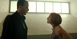 Von Angesicht zu Angesicht: Polizist Hubert Fiorentini (Jean Reno) erf&auml;hrt unverhofft von der Existenz Yumis (Ryoko Hirosue) - seiner Tochter.