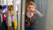 Stephanie (Silke Franz) ist verzweifelt. Stephanie (Silke Franz) ist verzweifelt.