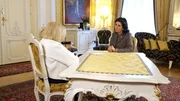 Danielle Spera (r.) trifft die US-Fernseh-Legende Erika Freeman, eine vor den Nazis geflohene Wienerin. Danielle Spera (r.) trifft die US-Fernseh-Legende Erika Freeman, eine vor den Nazis geflohene Wienerin.