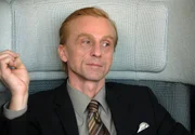Andr&eacute; M. Hennicke (Kurt).