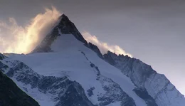 Der Gro&szlig;glockner in der Abendsonne.