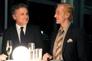 ARD/SWR DIE SCHATTEN, DIE DICH HOLEN, FilmMittwoch im Ersten, Koproduktion ORF/SWR und DOR Film, Buch: Uli Bre&eacute;, Regie: Robert Dornhelm, am Mittwoch (01.02.12) um 20:15 Uhr im ERSTEN. Hannes (Bernhard Schir) ist ganz angetan von Kurt (Andr&eacute; Hennicke), der sich ihm als Studienfreund seiner Frau vorstellt. Er kann sich durchaus vorstellen, Kurt &ouml;fter zu begegnen.