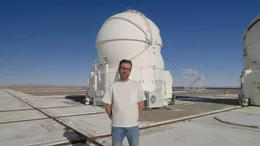 Elyar Sedaghati ist Astronom am Paranal-Observatorium der Europ&auml;ischen S&uuml;dsternwarte ESO in der Atacama-W&uuml;ste im Norden Chiles. Der Astronom arbeitet am ber&uuml;hmten &bdquo;Very Large Telescope&ldquo;.