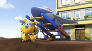 Donnie stellt die coole Rakete vor, mit der die Super Wings ihre Marsmission starten wollen. Donnie stellt die coole Rakete vor, mit der die Super Wings ihre Marsmission starten wollen.