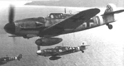 Bei diesem Flugzeug handelt es sich um eine Messerschmitt Bf 109, das wichtigste Jagdflugzeug der deutschen Luftwaffe im Zweiten Weltkrieg.