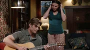 Dr. Atticus "Link" Lincoln (Chris Carmack, l.); Dr. Amelia Shepherd (Caterina Scorsone, r.) Dr. Atticus "Link" Lincoln (Chris Carmack, l.); Dr. Amelia Shepherd (Caterina Scorsone, r.)