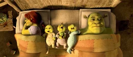 "F&uuml;r immer Shrek", Shrek f&uuml;hrt mit Fiona und seinen drei Kindern ein gl&uuml;ckliches Familienleben. Hin und wieder sehnt er sich aber nach seinem wilden Oger-Dasein zur&uuml;ck. Rumpelstilzchen schl&auml;gt ihm einen verh&auml;ngnisvollen Tausch vor. Shrek bekommt einen Tag ungebundener Freiheit, wenn er dem hinterlistigen Kerl einen Tag seiner Kindheit schenkt. Rumpelstilzchen sucht sich ausgerechnet den Tag von Shreks Geburt aus. Nun kennt keiner mehr den gr&uuml;nen Oger und gemeine Hexen beherrschen das K&ouml;nigreich 'Weit, weit weg'. Shrek bleiben 24 Stunden Zeit, alles wieder ins Lot zu bringen.  SENDUNG: ORF eins - MI - 25.12.2019 - 09:15 UHR. - Veroeffentlichung fuer Pressezwecke honorarfrei ausschliesslich im Zusammenhang mit oben genannter Sendung oder Veranstaltung des ORF bei Urhebernennung.