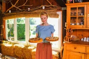 Maria Ansböck (Friederike Ott) will mit ihrem ExFreund nach dessen Banküberfall nichts mehr zu tun haben. Sie hat sich eine neue Existenz mit einem Restaurant aufgebaut. Maria Ansböck (Friederike Ott) will mit ihrem ExFreund nach dessen Banküberfall nichts mehr zu tun haben. Sie hat sich eine neue Existenz mit einem Restaurant aufgebaut.